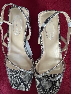 Snake-Print Strappy Sandal in Black & Cream